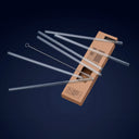 ILLUSIONIST DRY GIN B2B DEAL STRAWS: THE ILLUSIONIST DISTILLERY GLASHALME, THE ILLUSIONIST DRY GIN 500ML